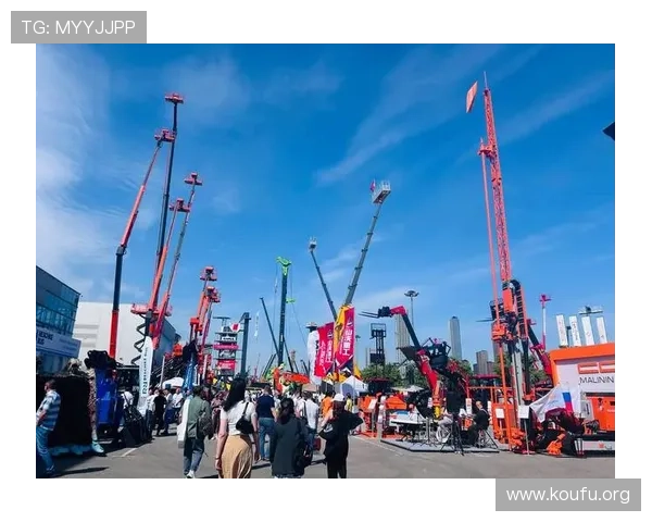 千亿足球推动足球产业链深度整合,促进足球赛事商业价值持续增长的关键策略 千亿足球推动足球产业链深度整合,促进足球赛事商业价值持续增长的关键策略